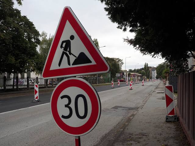 Dopravné obmedzenia na I/72 km 49,8–53,8 medzi Pohronská Polhora a Michalová — frézovanie 8.–9.10.2026, asfaltovanie 12.–14.10.2026